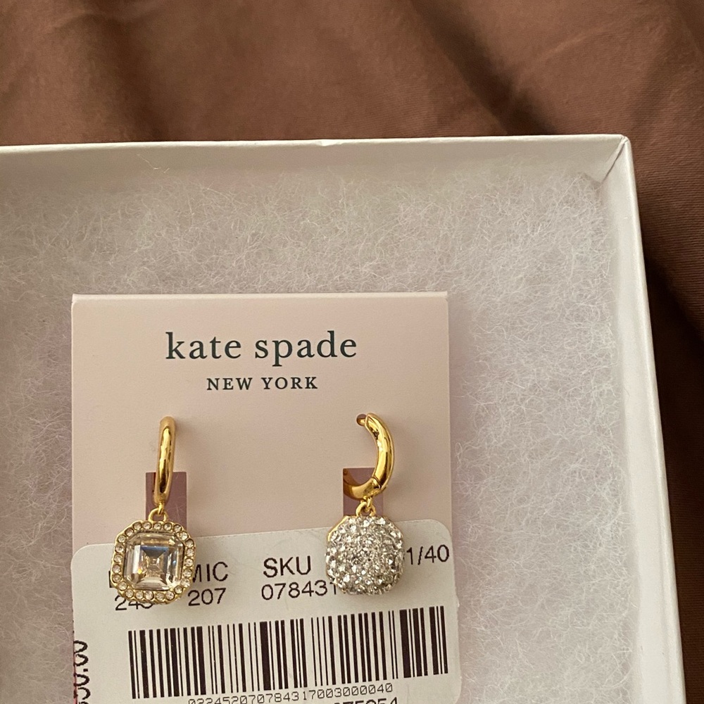 Kate Spade Earrings NWT - Picture 6 of 6